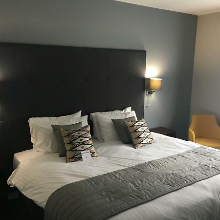 Stafford South Hatherton Hotel Penkridge Esterno foto