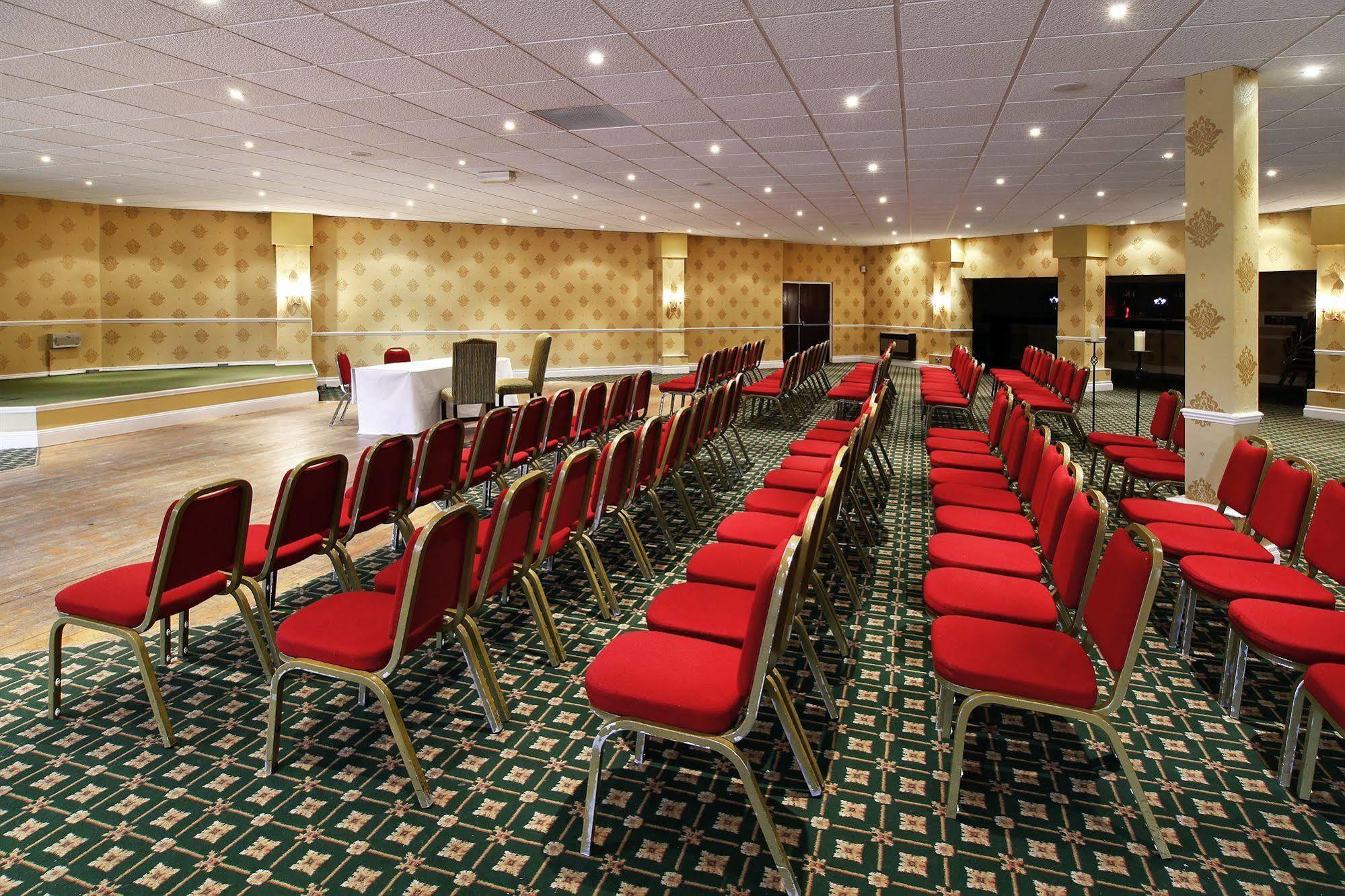 Stafford South Hatherton Hotel Penkridge Esterno foto