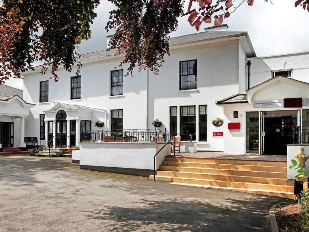 Stafford South Hatherton Hotel Penkridge Esterno foto